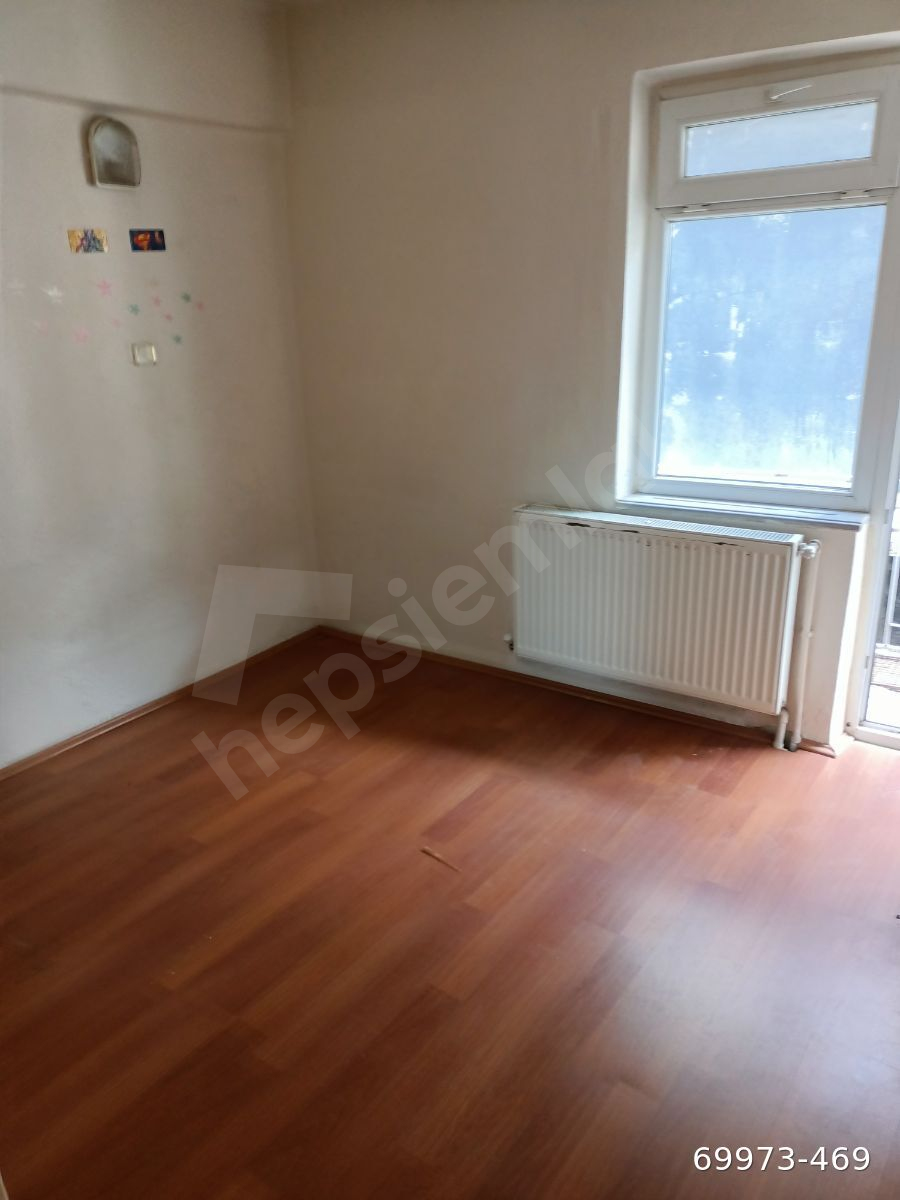 AKASLAN EMLAK'TAN KİRALIK 2+1 MERKEZDE
