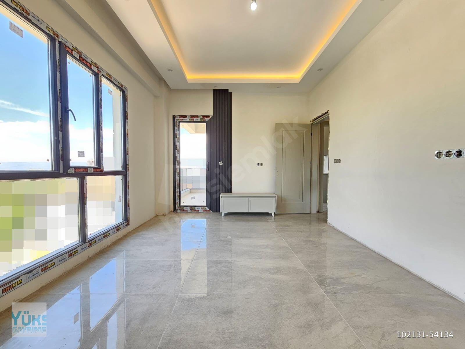 Denizli şemikler de 2+1 harika konumda ebeveyn banyolu giyinme odalı satılık daire