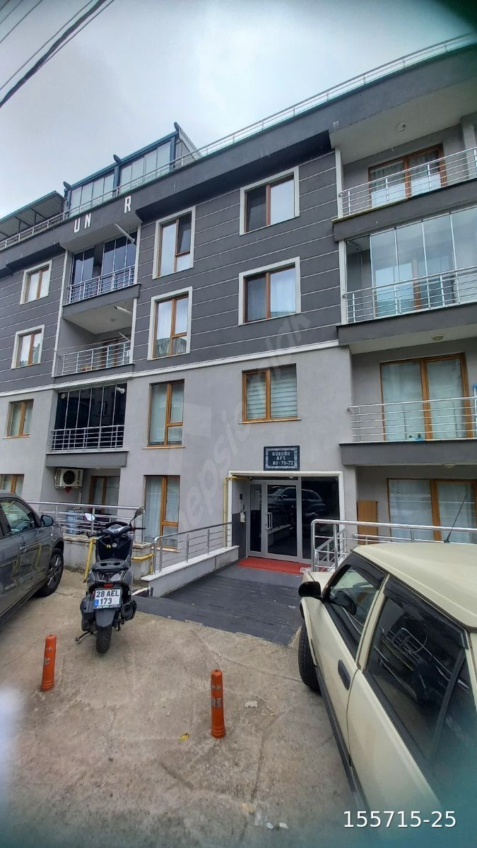 GİRESUN MERKEZDE YÜZBAŞI SUYUNDA DENİZ MANZARALI SATILIK DAİRE