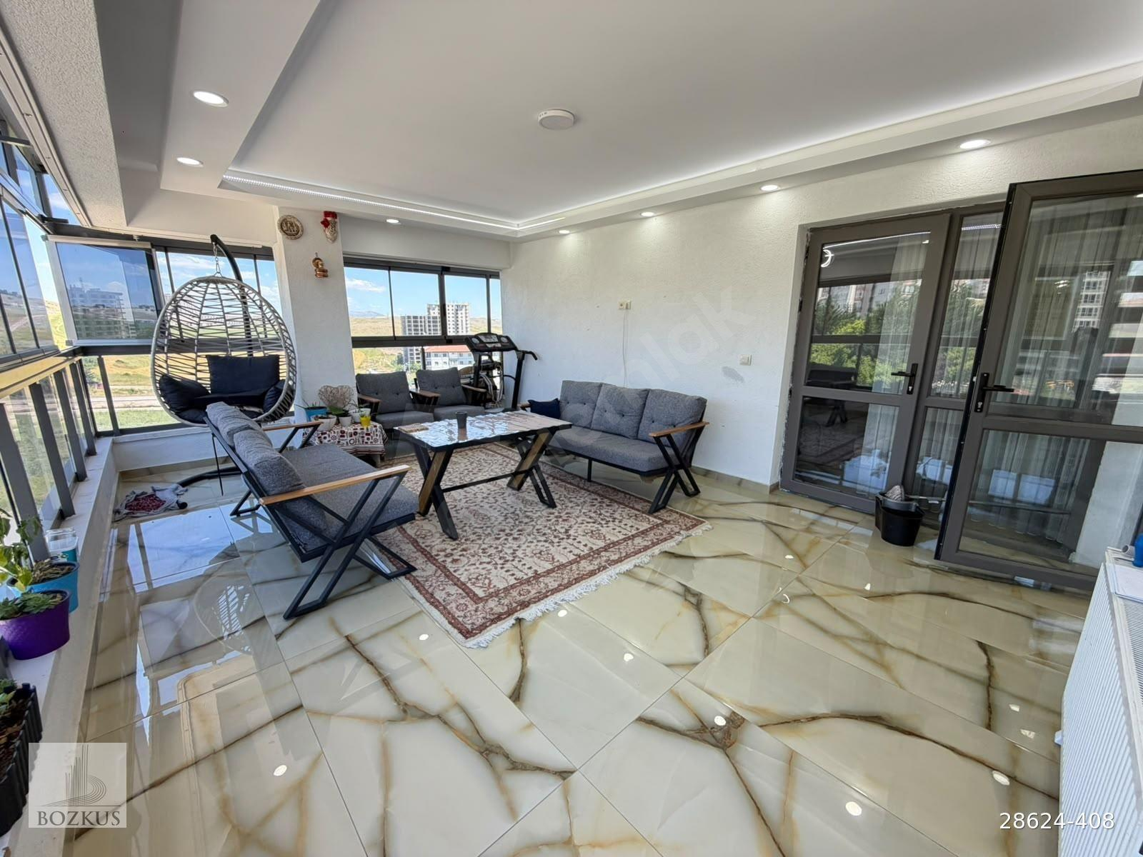 BOZKUŞ'TAN FIRSAT PURSAKLARDA ULTRA LÜKS YAPILI 4+1 SİTE DAİRESİ