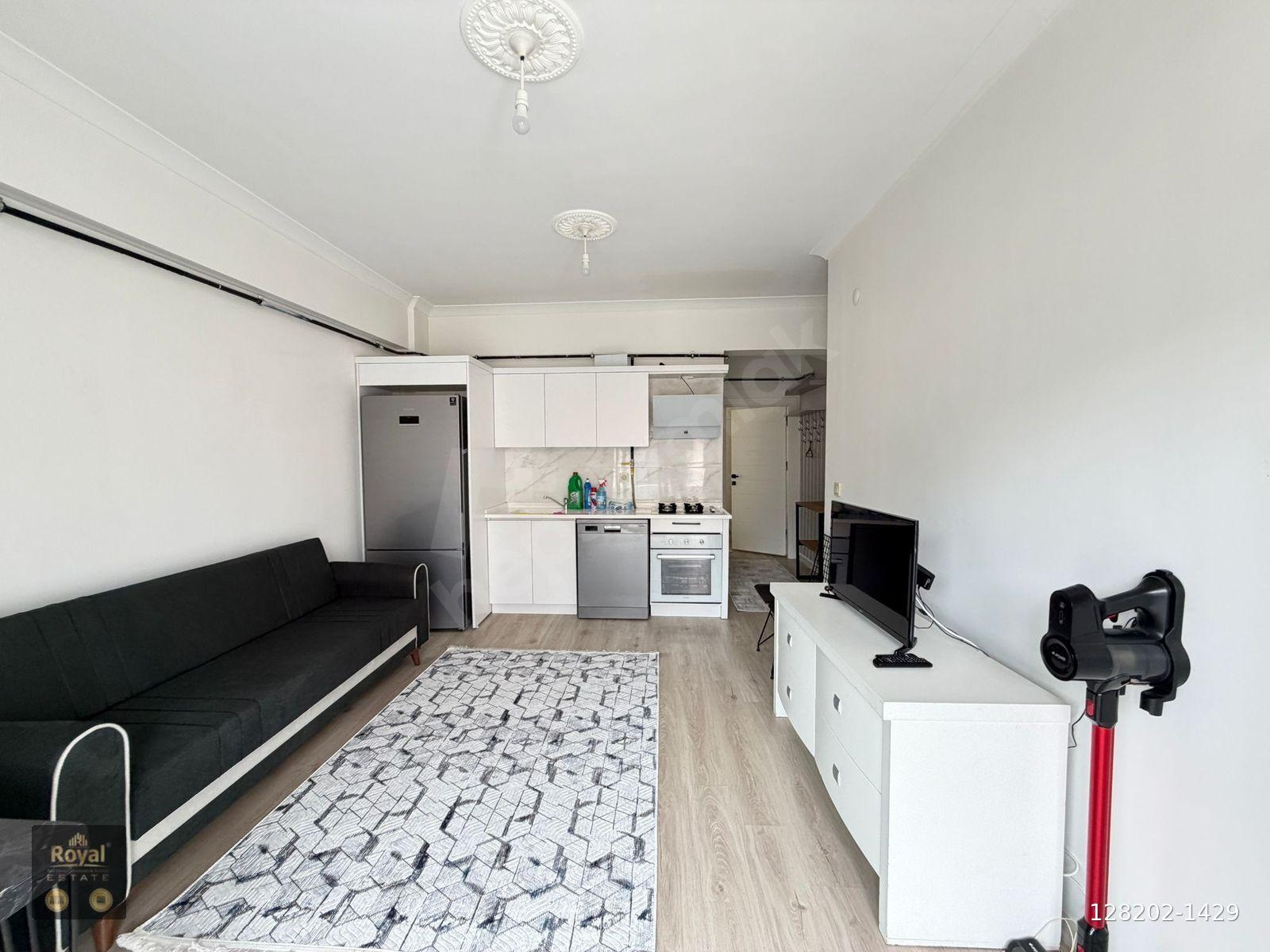 ROYAL EMLAKTAN AÇI KOLEJİ KARŞISI KİRALIK 1+1 EŞYALI DAİRE