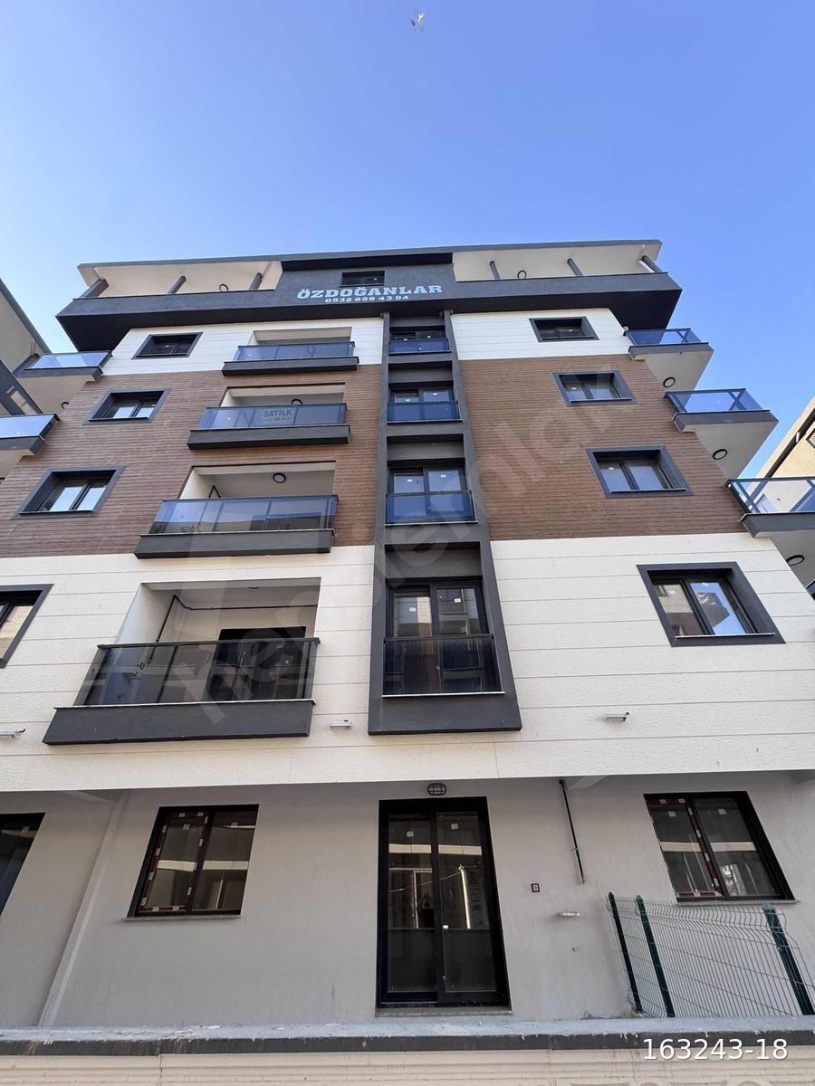 Kafelere ve Üniversiteye yürüme mesafesi 1+1 kiralık sıfır daire