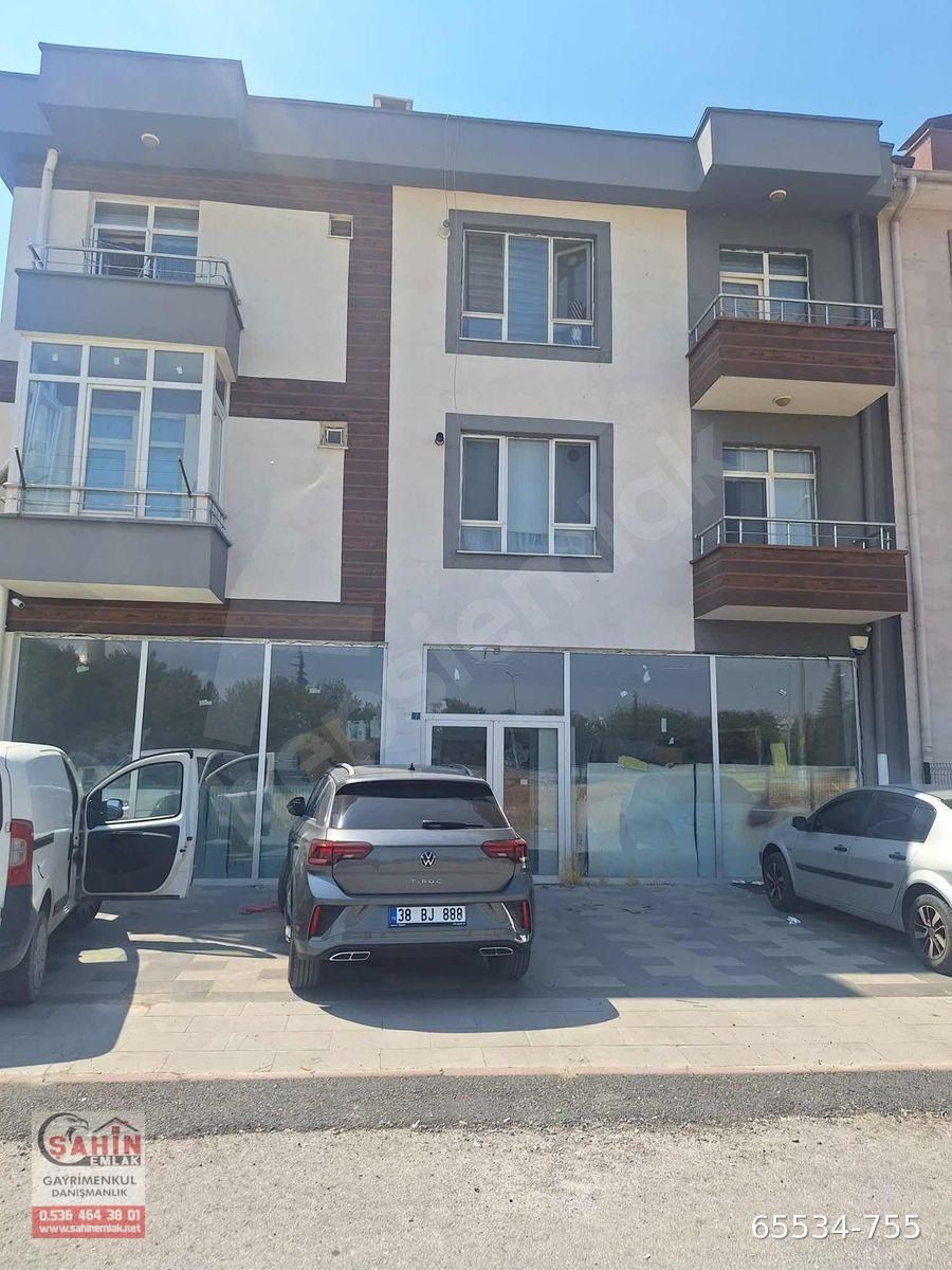ESENYURT MAH YANINDA 1+1 EŞYALI DAİRE