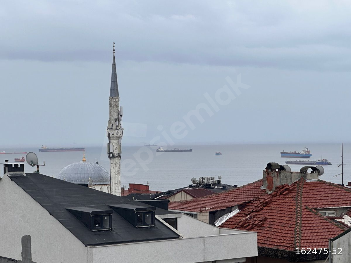 DENİZ MANZARALI 3+2 ÇİFT GİRİŞLİ YÜKSEK TAVAN BAKIMLI DUBLEX
