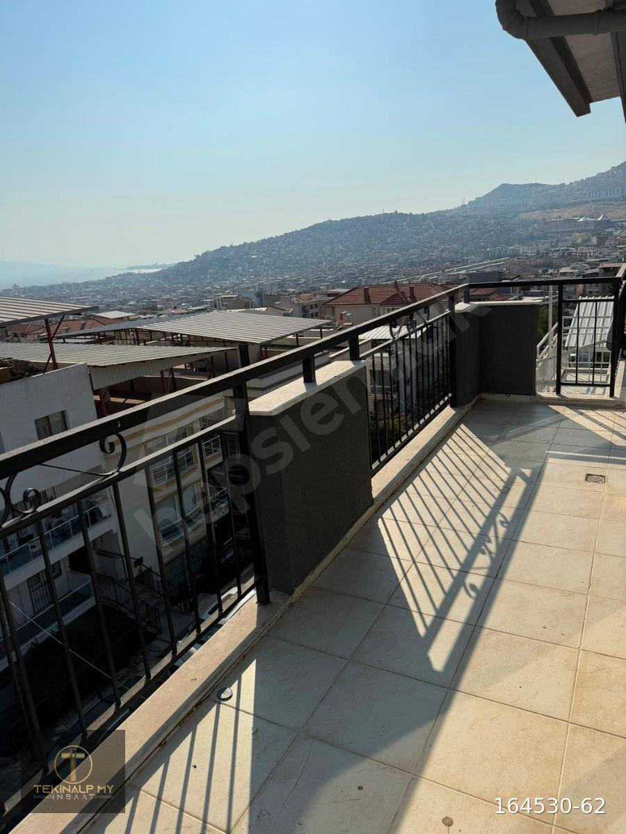 BORNOVA ATATÜRK MAHALLESİ KİRALIK DUBLEX DAİRE