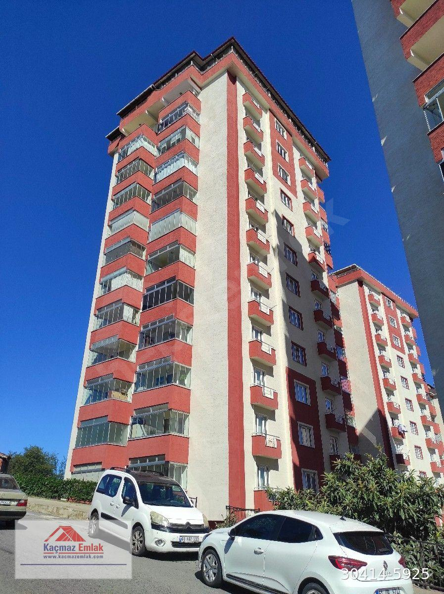 TRABZON ÇUKURÇAYIR İDEAL EVLERİNDE SATILIK 3+1 DAİRE,
