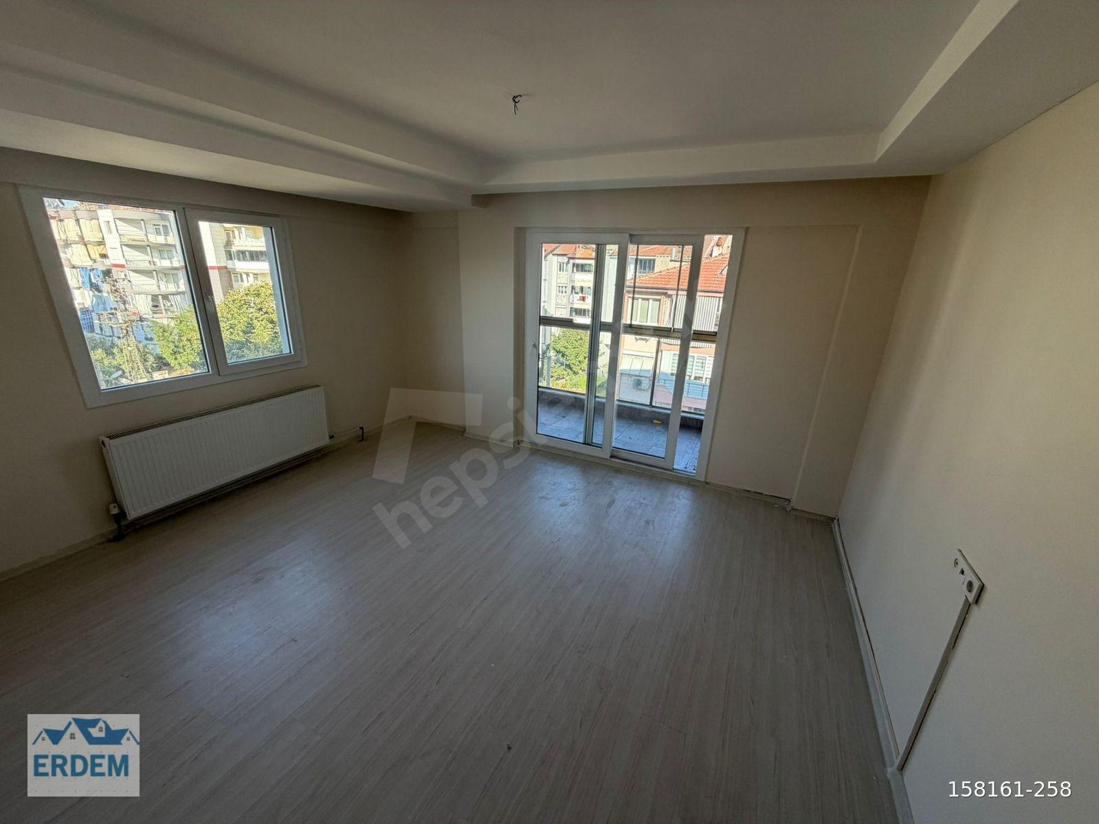 SALİHLİ YÖRÜK MAHALLESİ 2+1 100 m² SATILIK DAİRE