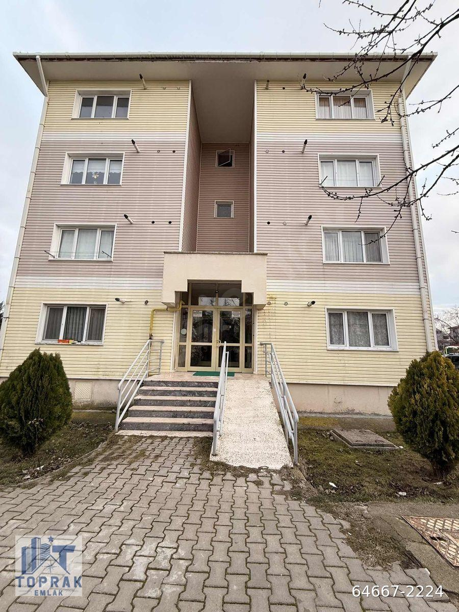TOPRAK EMLAKTAN. A.SÖĞÜTÖNÜ TOKİ DE BAKIMLI SATILIK 1+1