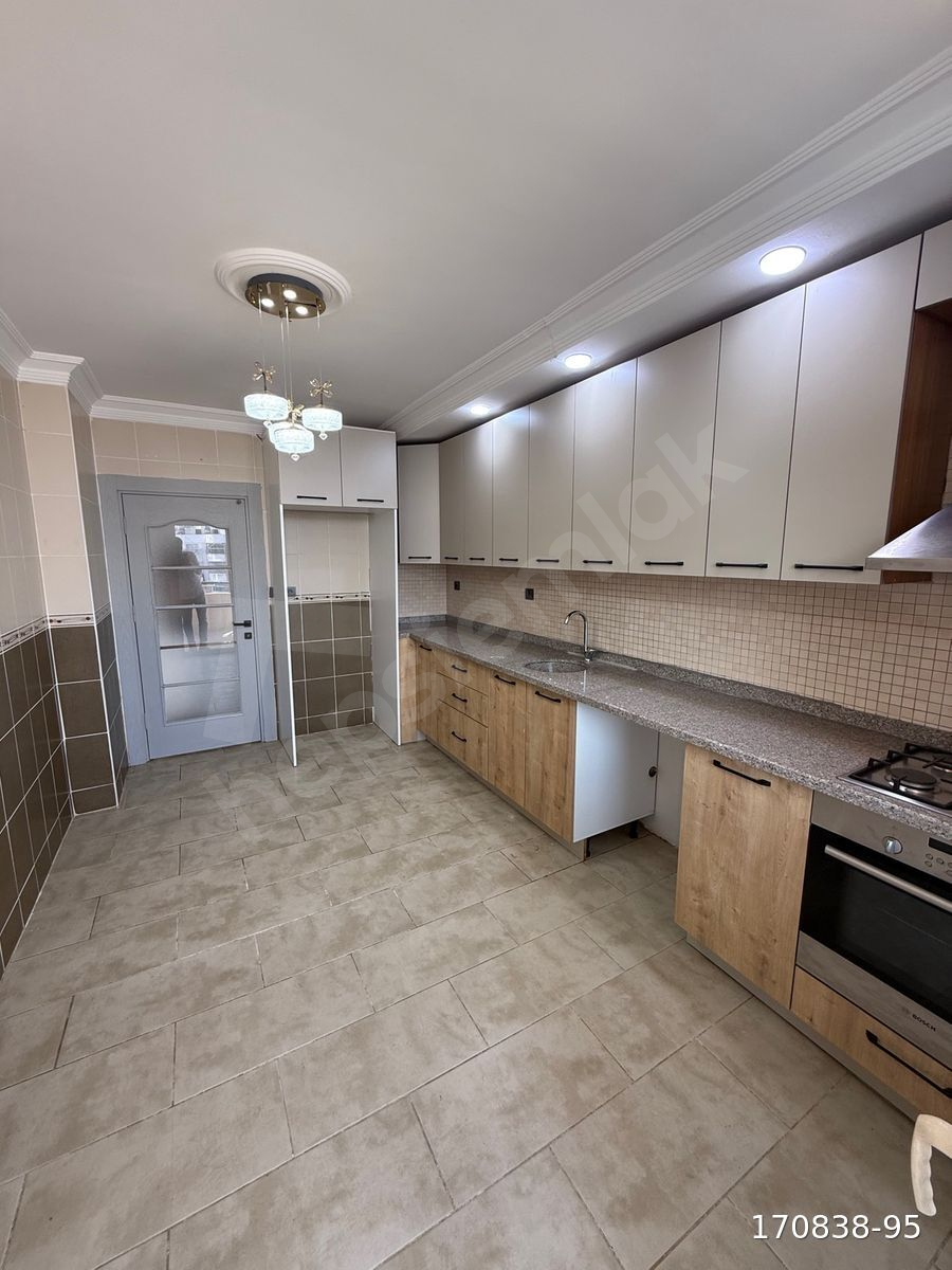 BELEDİYE EVLERİ MAH. DR. SADIK AHMET BLV. 3+1 SATILIK DAİRE