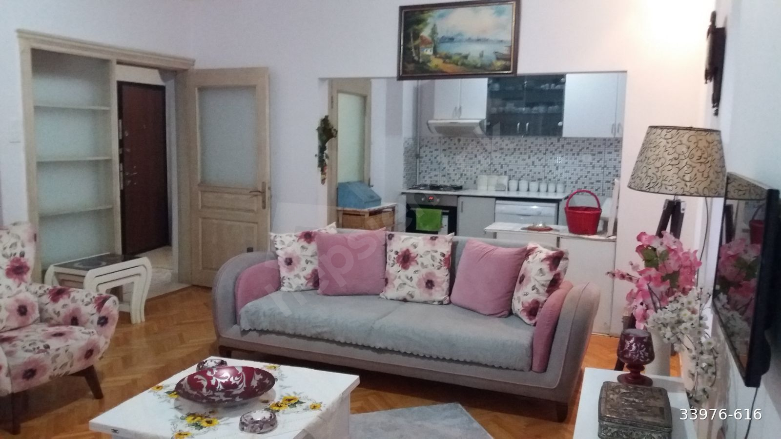 Ayrancı Güleryüz Sokakta Kiralık 2+1 Yapılı, Merkezi Sistem, Y.Giriş , Full Mobilyalı Daire