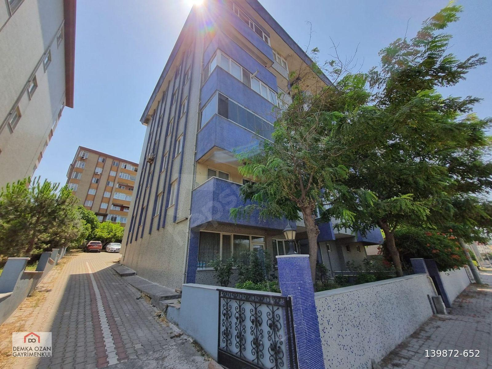 DEMKA OZAN'DAN PAŞAKENT'TE DENİZ MANZARALI KİRALIK 3+1 DAİRE