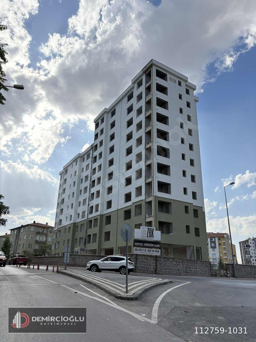 YENİDOĞAN MAH//YATAY MİMARİ//KONUMU MÜKEMMEL 2.5+1 SIFIR DAİRE