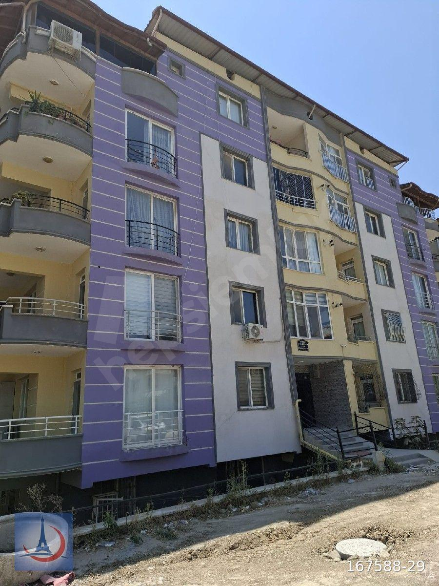 DEFNE ÇEKMECE 'DE UĞUR MUMCU CADDESİ CİVARINDA MERKEZİ KONUMLU KİRALIK DUBLEKS DAİRE