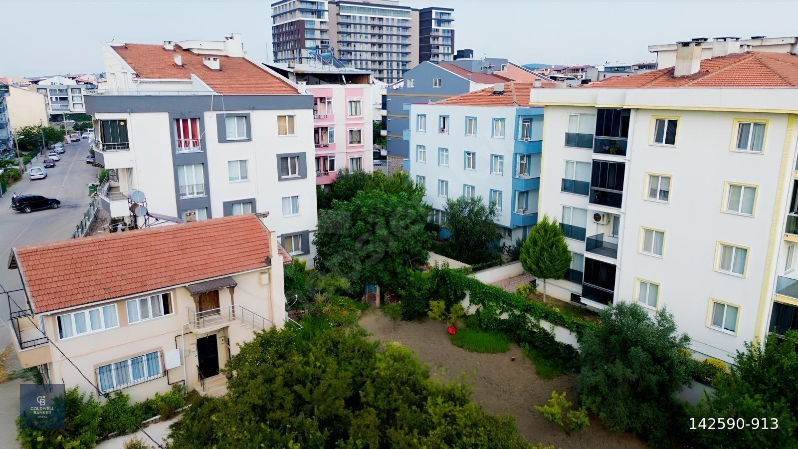 ÇANAKKALE LAPSEKİ'DE SAHİLE YAKIN SATILIK 3+1 DAİRE