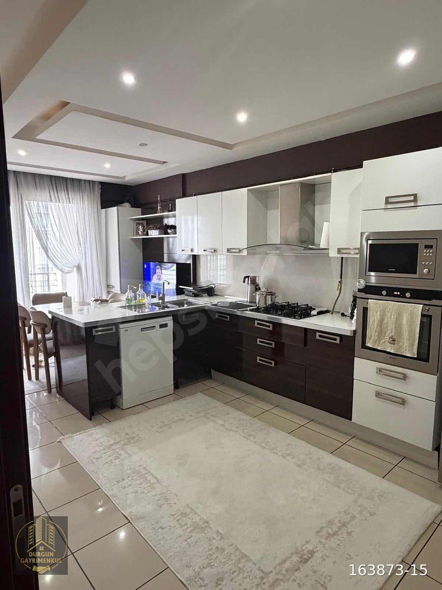 DİCLEKENT MEMORIA HASTAHANESİ YANI 4+1 DAİRE