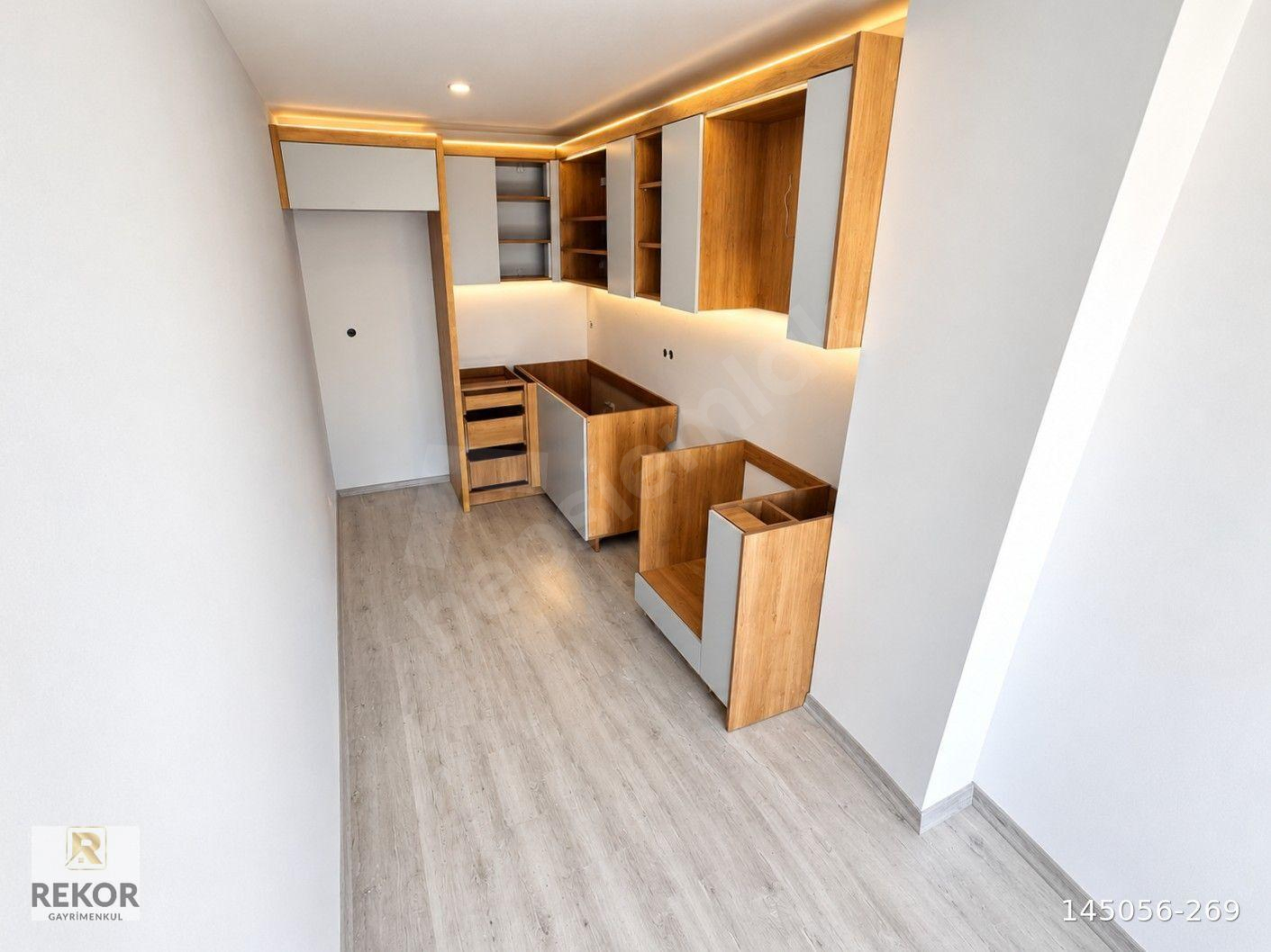 ꔪREKOR'DAN KADIKÖY'DE KÖRFEZ MANZARALI FIRSAT SIFIR ULTRA LUX 2+1 DUBLEKSꔪ