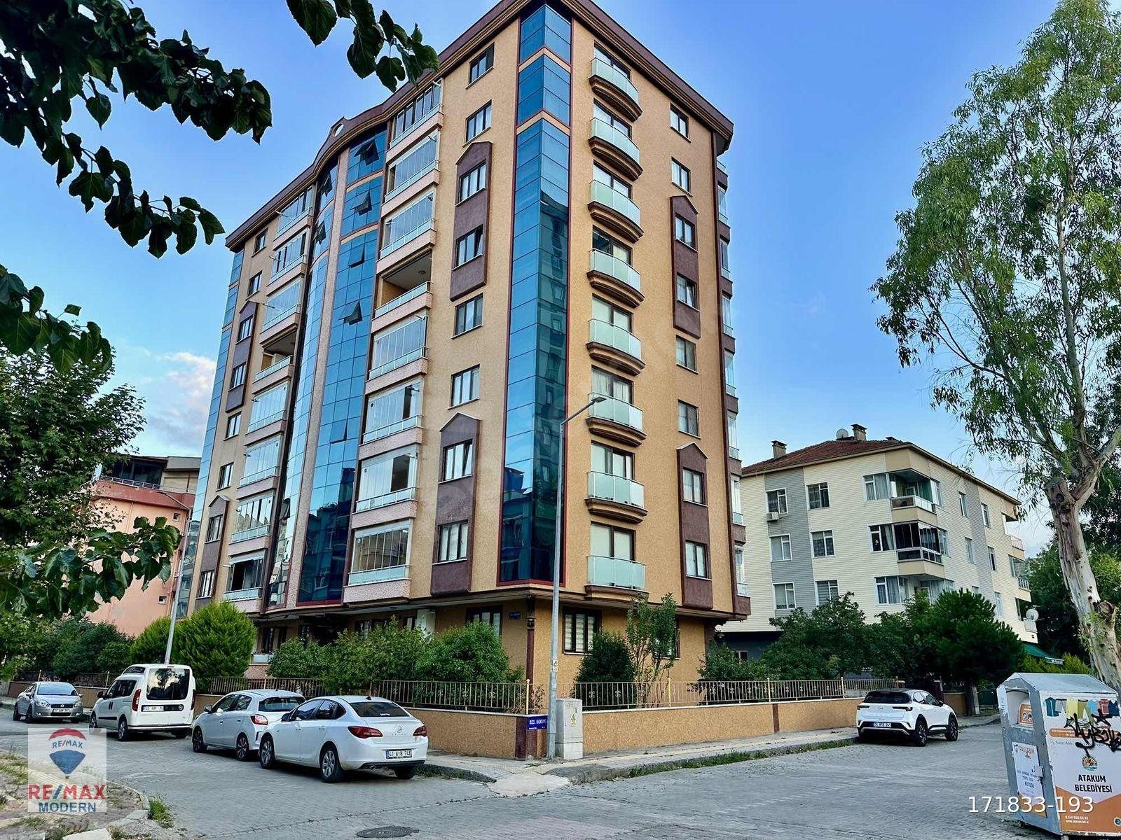 REMAX YASİN'DEN TRAMVAY ALTINDA SATILIK 3+1 DAİRE