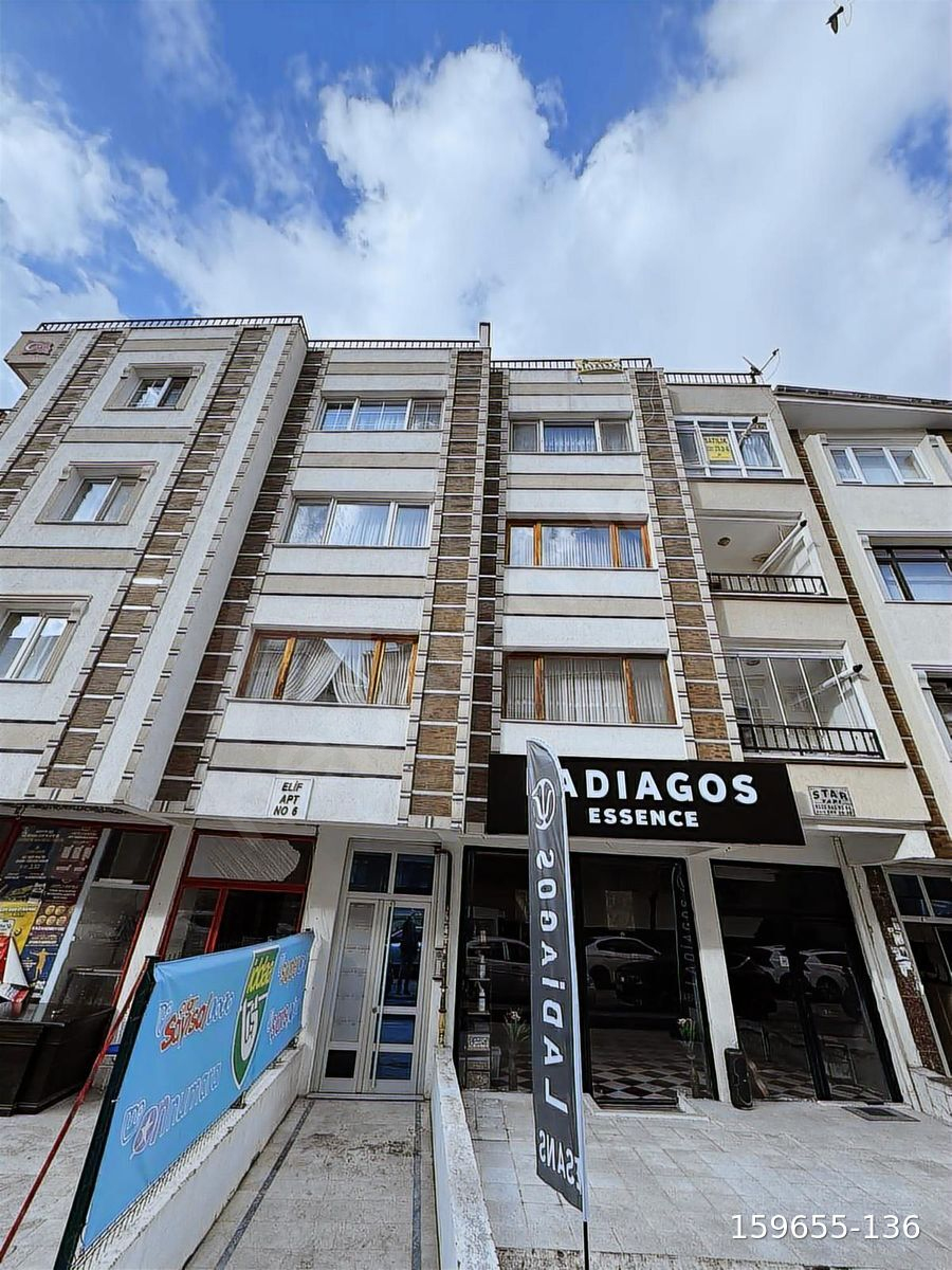 ATAKENT MAH. 14.CD YAKINI 6+1 ÇİFT TERASLI SATILIK DUBLEKS DAİRE