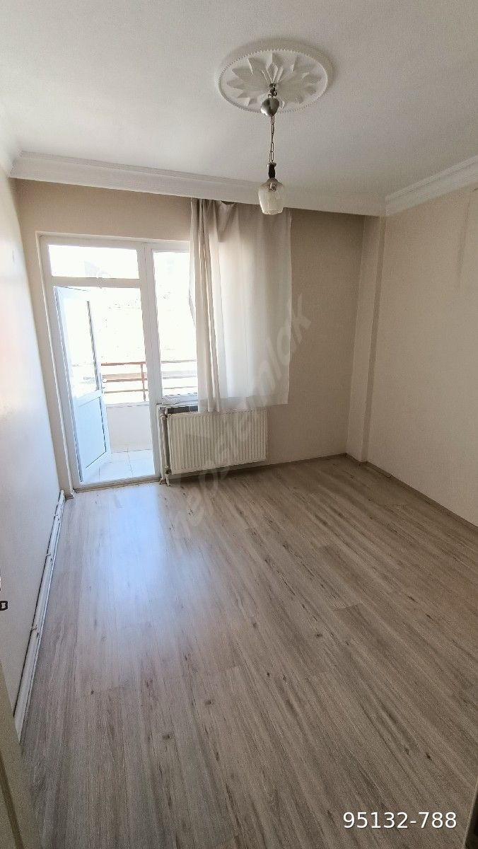 TEKİRDAĞ MERKEZDE 3+1 - 4.KAT SATILIK DAİRE