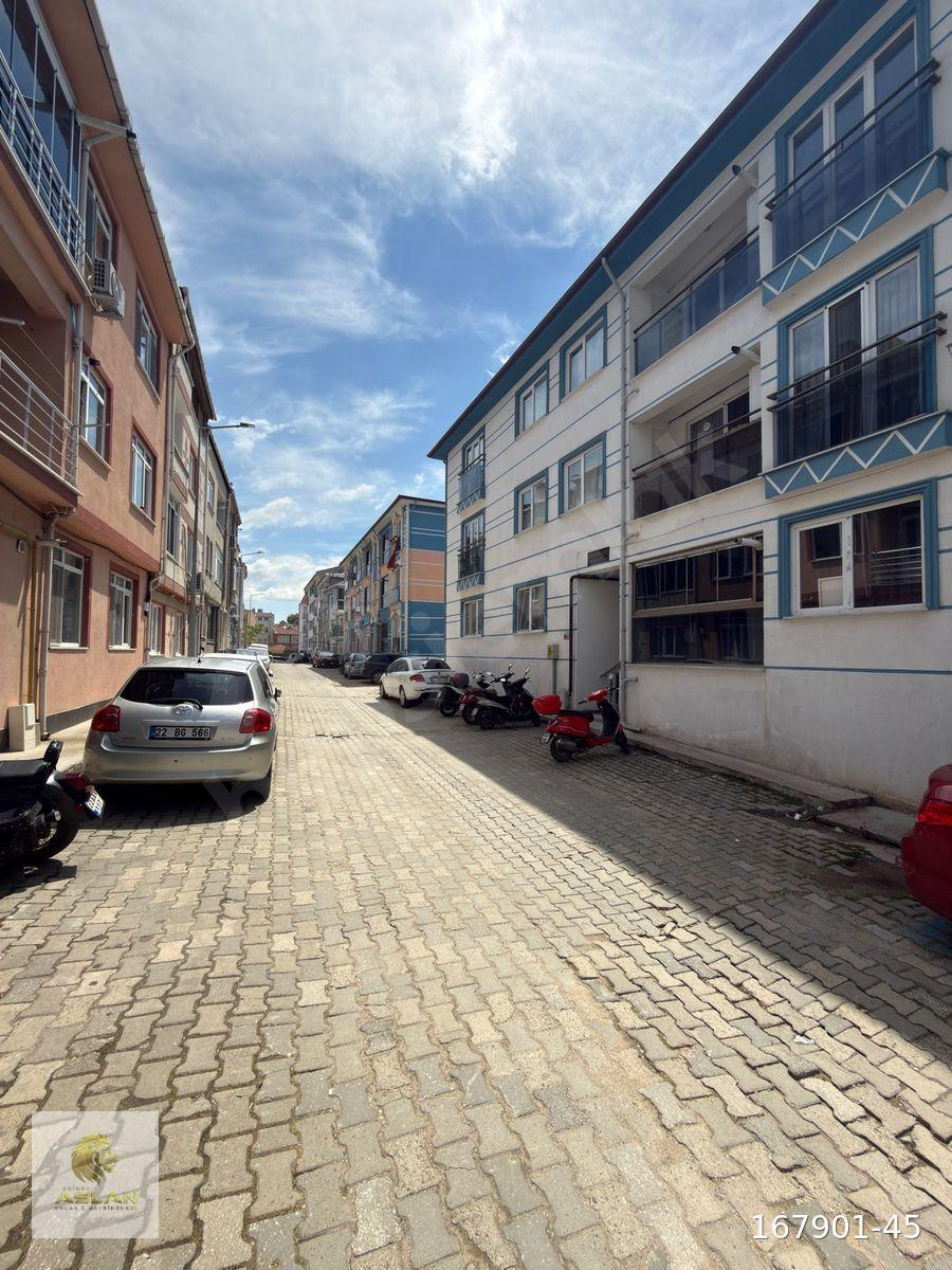 Nişancıpaşa Su deposu Yanı Kiralık 1+1 Daire