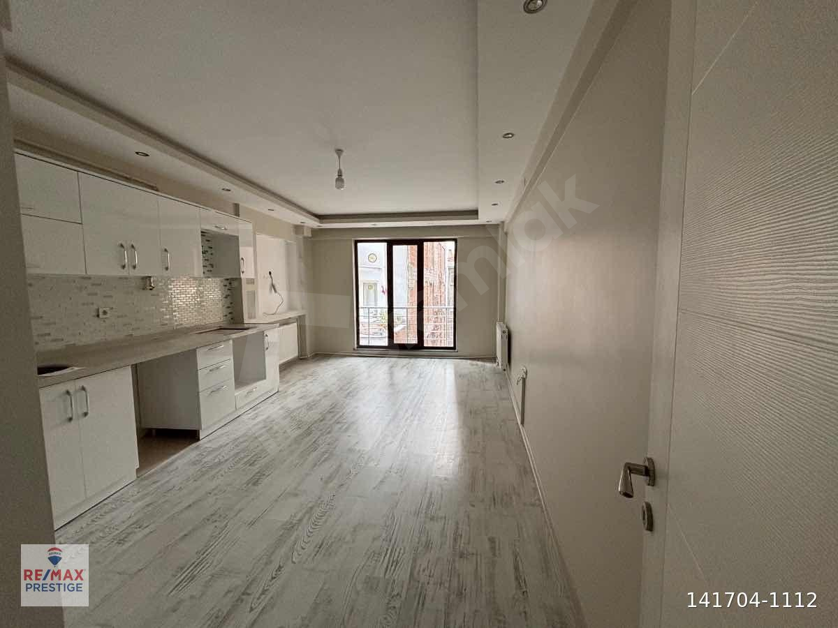 HASAN ÖZDEN SOKAK'TA KİRALIK 2+1 FONKSİYONEL DAİRE