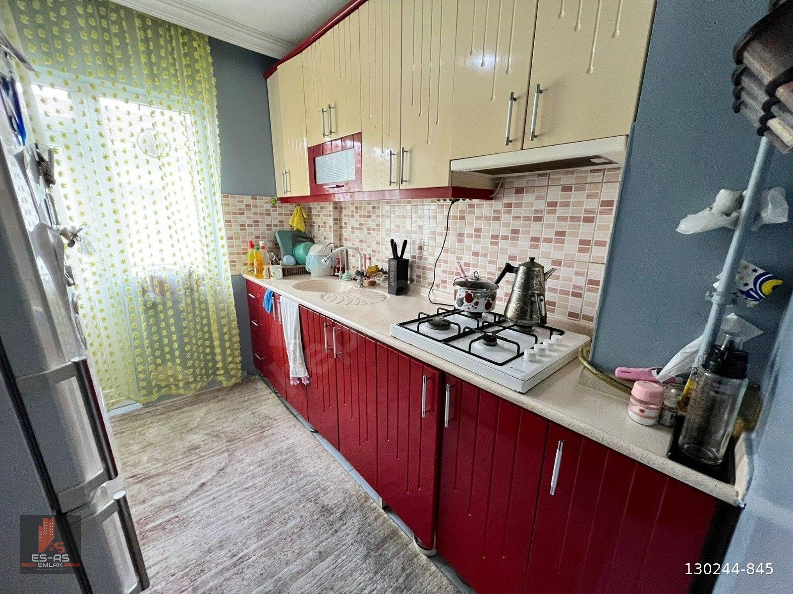 ES-AS EMLAK'TAN MAREŞAL ÇAKMAK MH 3 CEPHELİ FUL YAPILI KAÇMZ 3+1 DAİRE