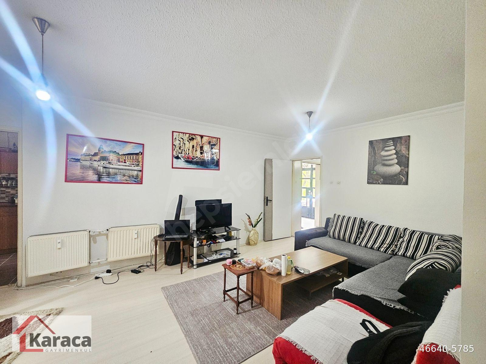 Eryaman'da Cadde Üzeri Geniş 2+1, 84m² Satılık Daire