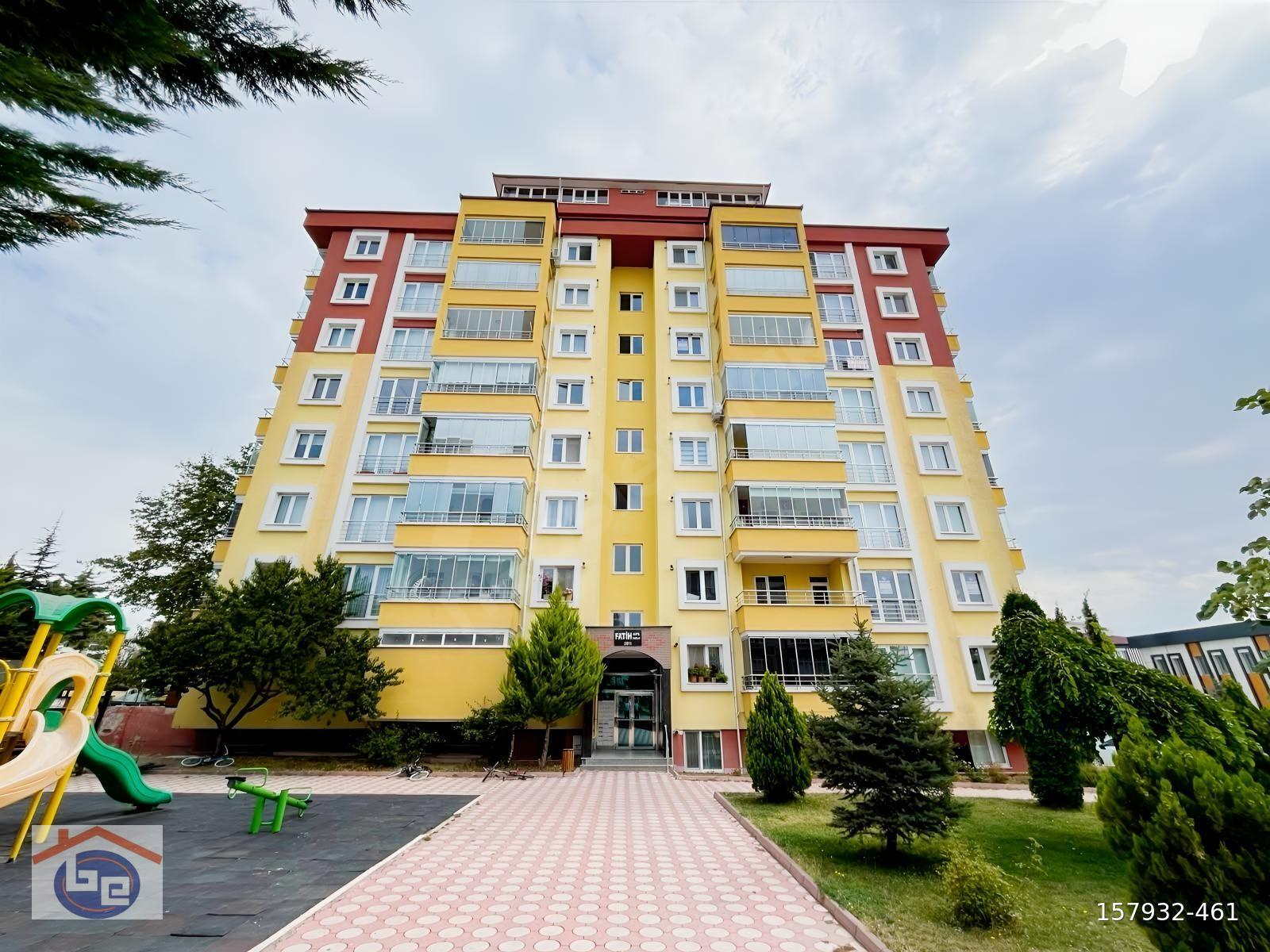 BAYLAN EMLAK'TAN BAHÇELİEVLER MAH. 6. KAT GENİŞ 4+1 KİRALIK DAİR