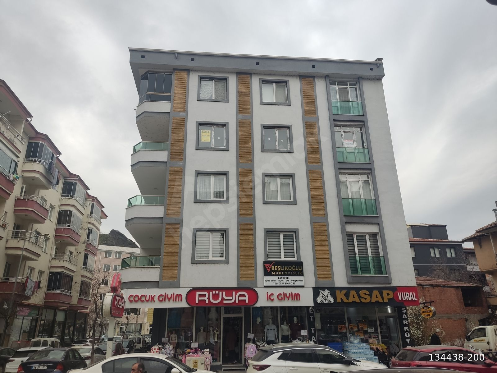 OSMANCIK'IN MERKEZİNDE SIFIR, ÇOK GENİŞ 4+1 DAİRE