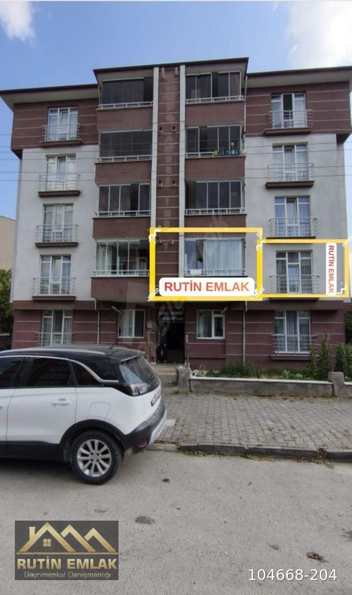 BOLU MERKEZ SAĞLIK MAH SATILIK GENİŞ VE MASRAFSIZ (2+1) DAİRE