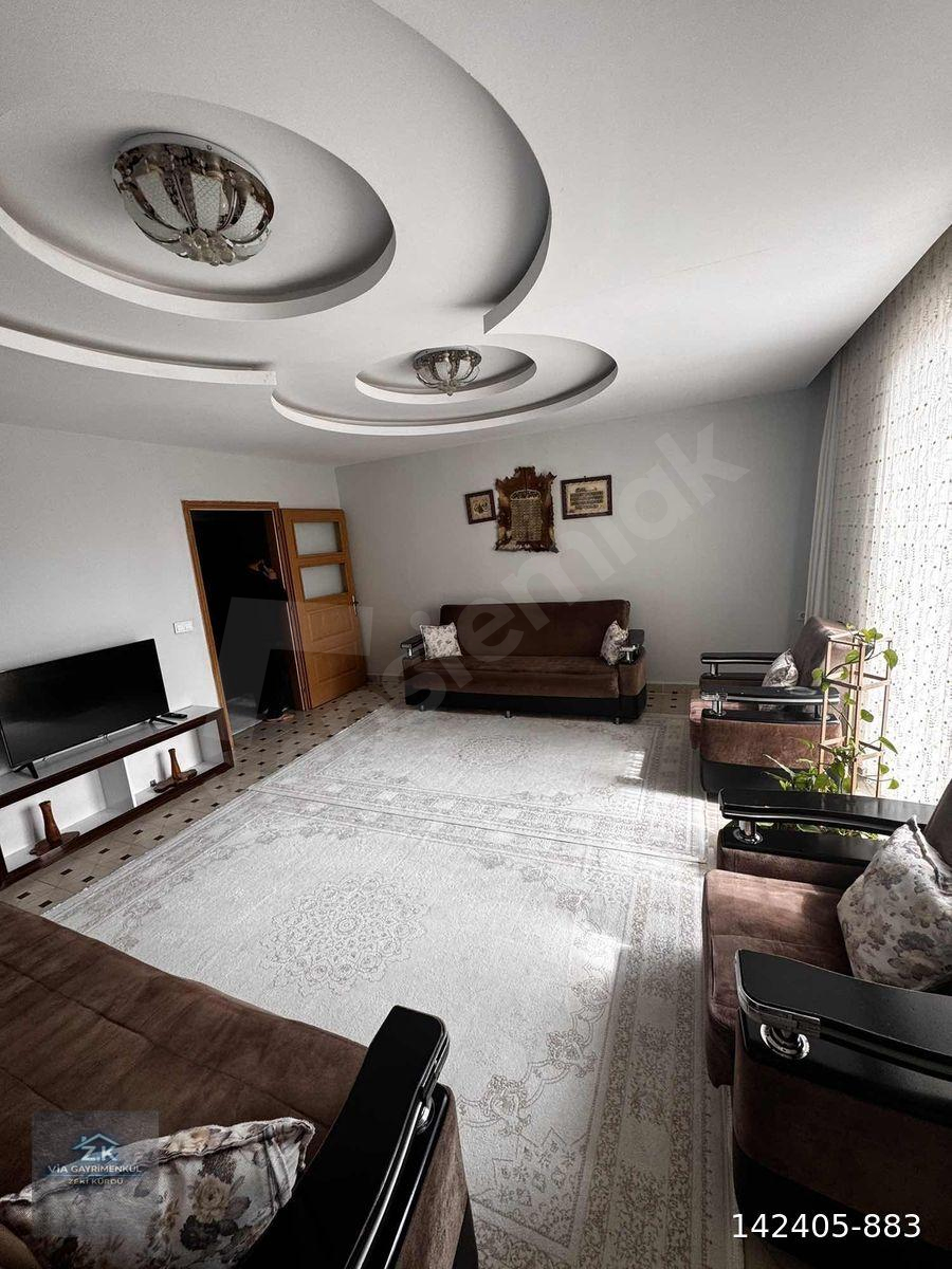 ZK VİA GAYRİMENKUL SATILIK DAİRE EKİNCİ OKULLAR BÖLGESİ