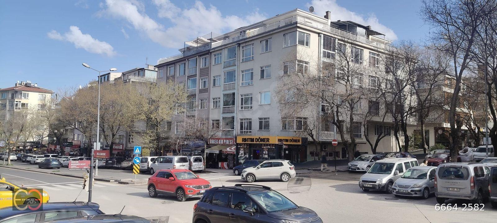 BAHÇELİEVLER BEŞEVLER DE 2+1 GİRİŞ KAT ÖN CEPHE DAİRE