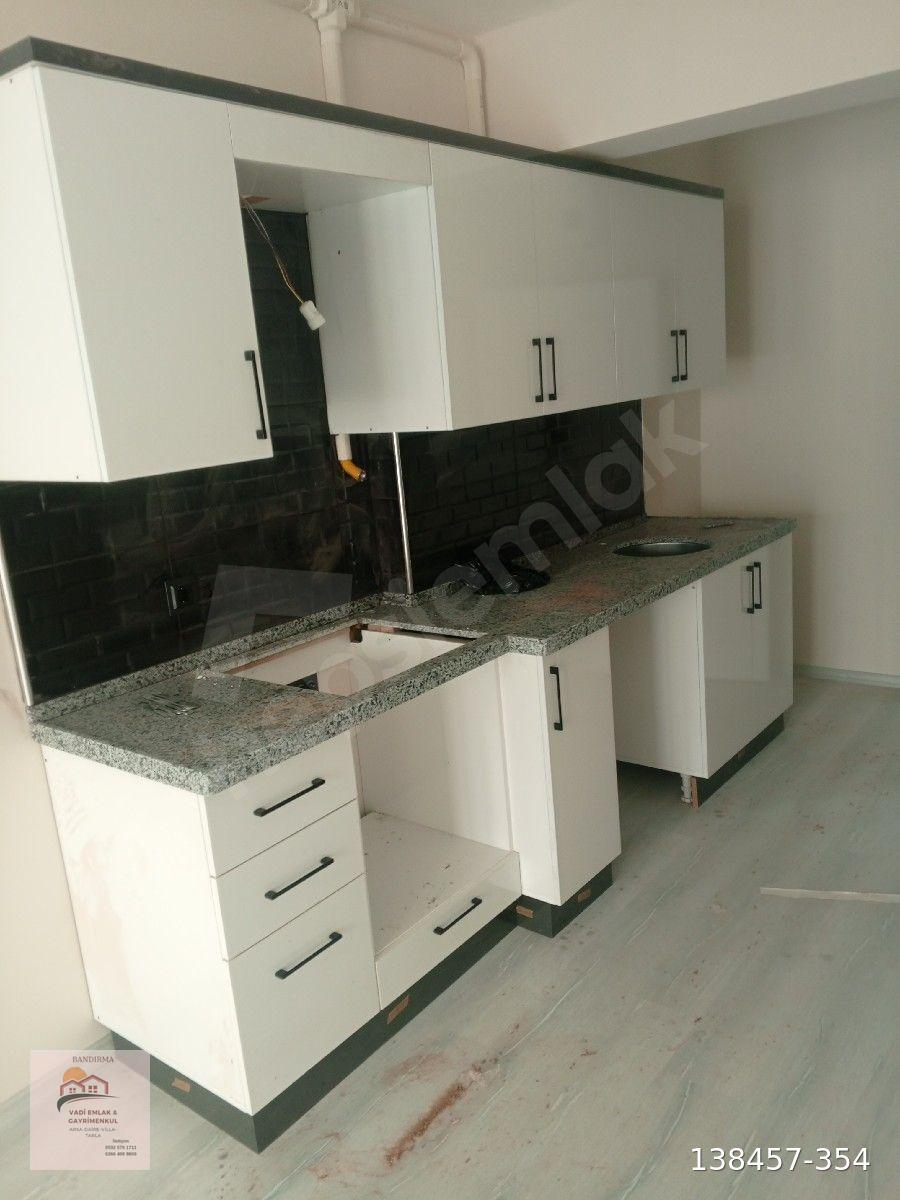 YENİ MAHALLE DE SATİLİK 2+0