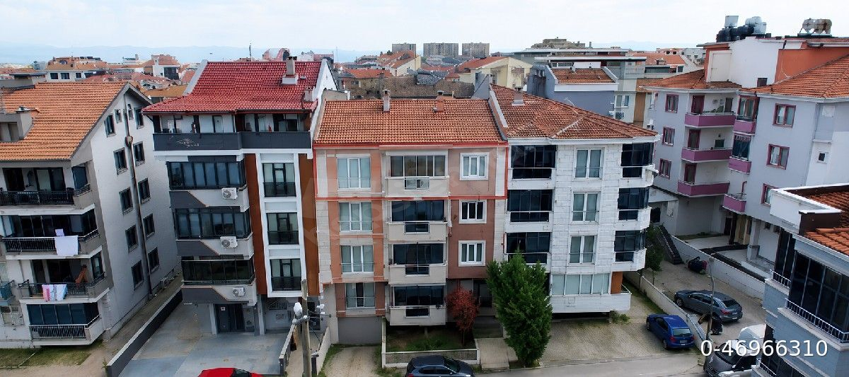 Adliye yakını 3+1 geniş fırsat daire