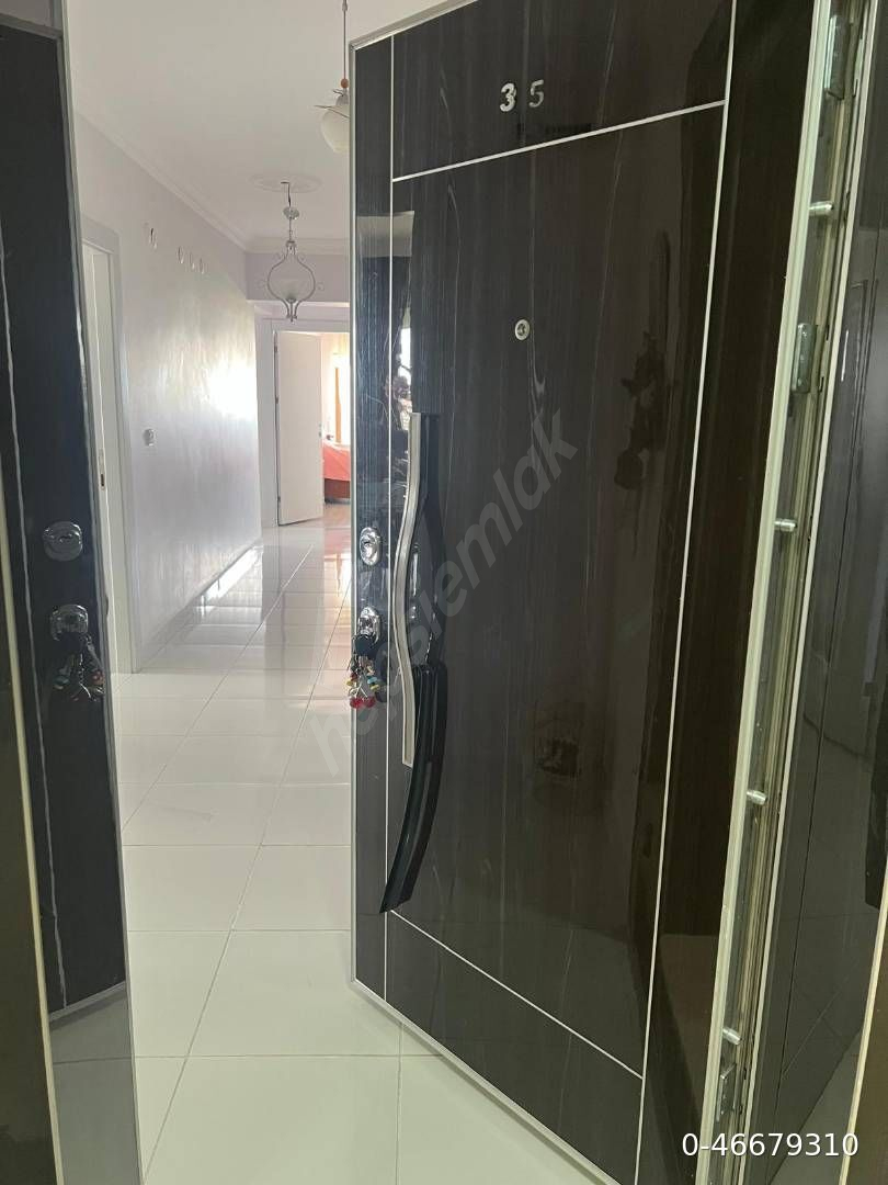 SAHİBİNDEN ALCI MAVİ ÇAM SİTESİ YAPILI 3+1 SATILIK DAİRE