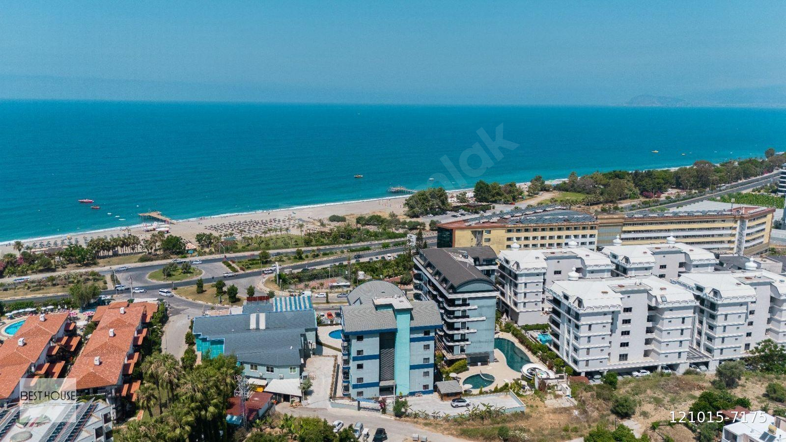 ALANYA KARGICAK 1+1 DENİZE İLK BİNA, MUHTEŞEM KONUMDA SATILIK DAİRE