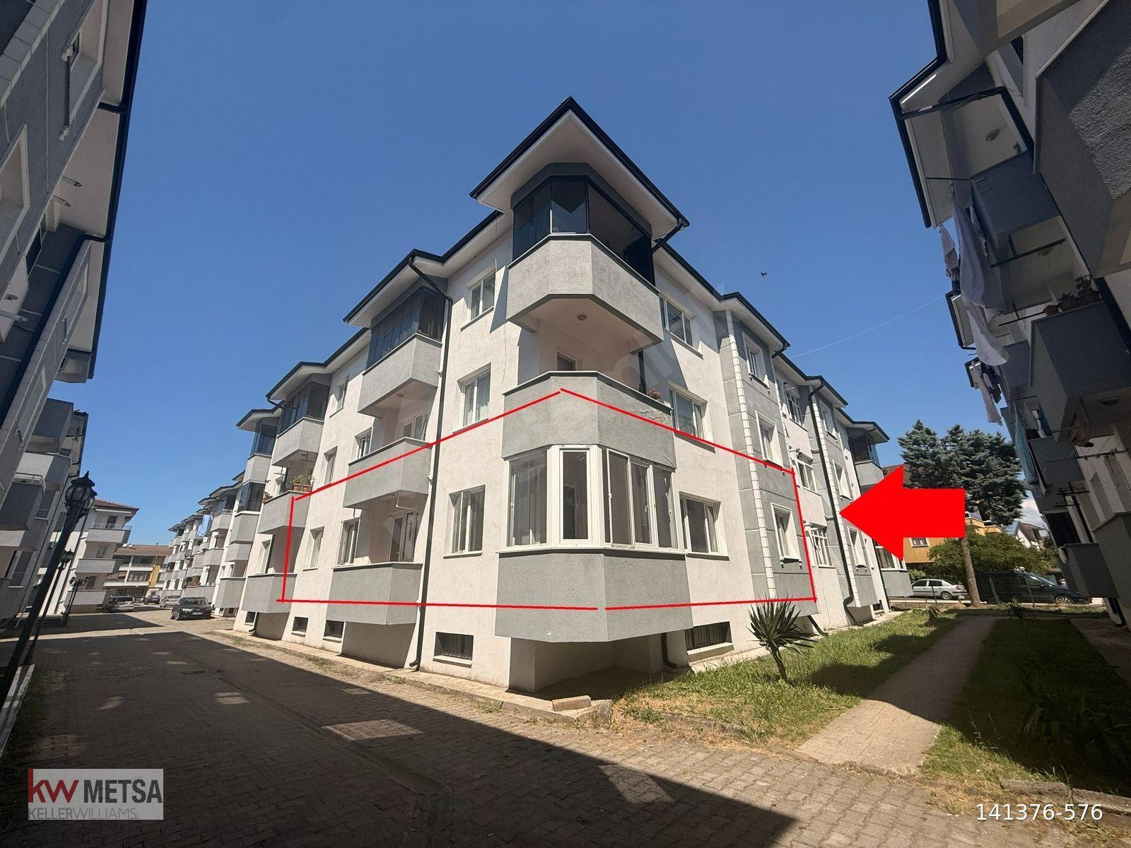 KW METSADAN UZUNMUSTAFA EKŞİOĞLU SİT. KİRALIK Y.GİRİŞ 3+1 DAİRE