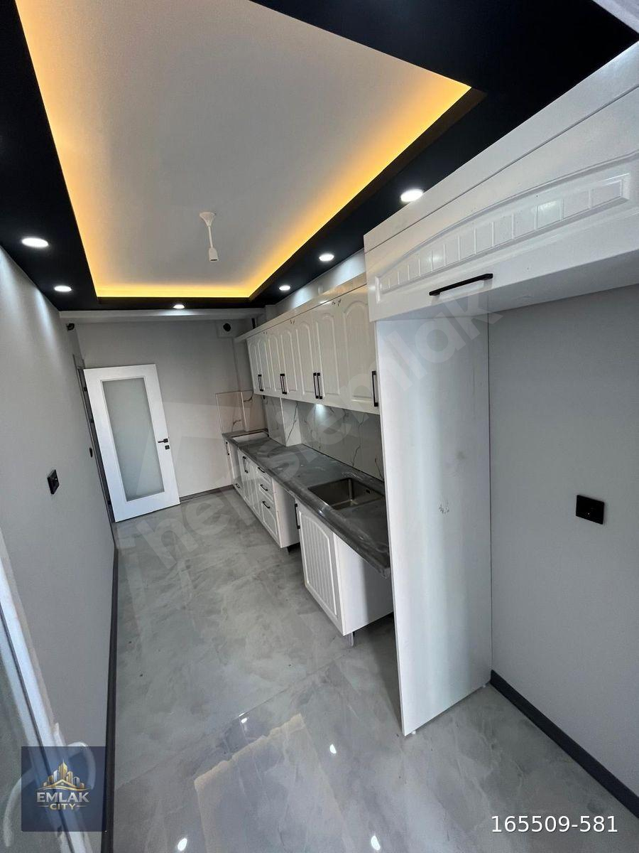 ESENTEPE MH EĞİTİMCİLER CAD. DİBİ ÇİFT BALKONLU SATILIK LÜKS 2+0