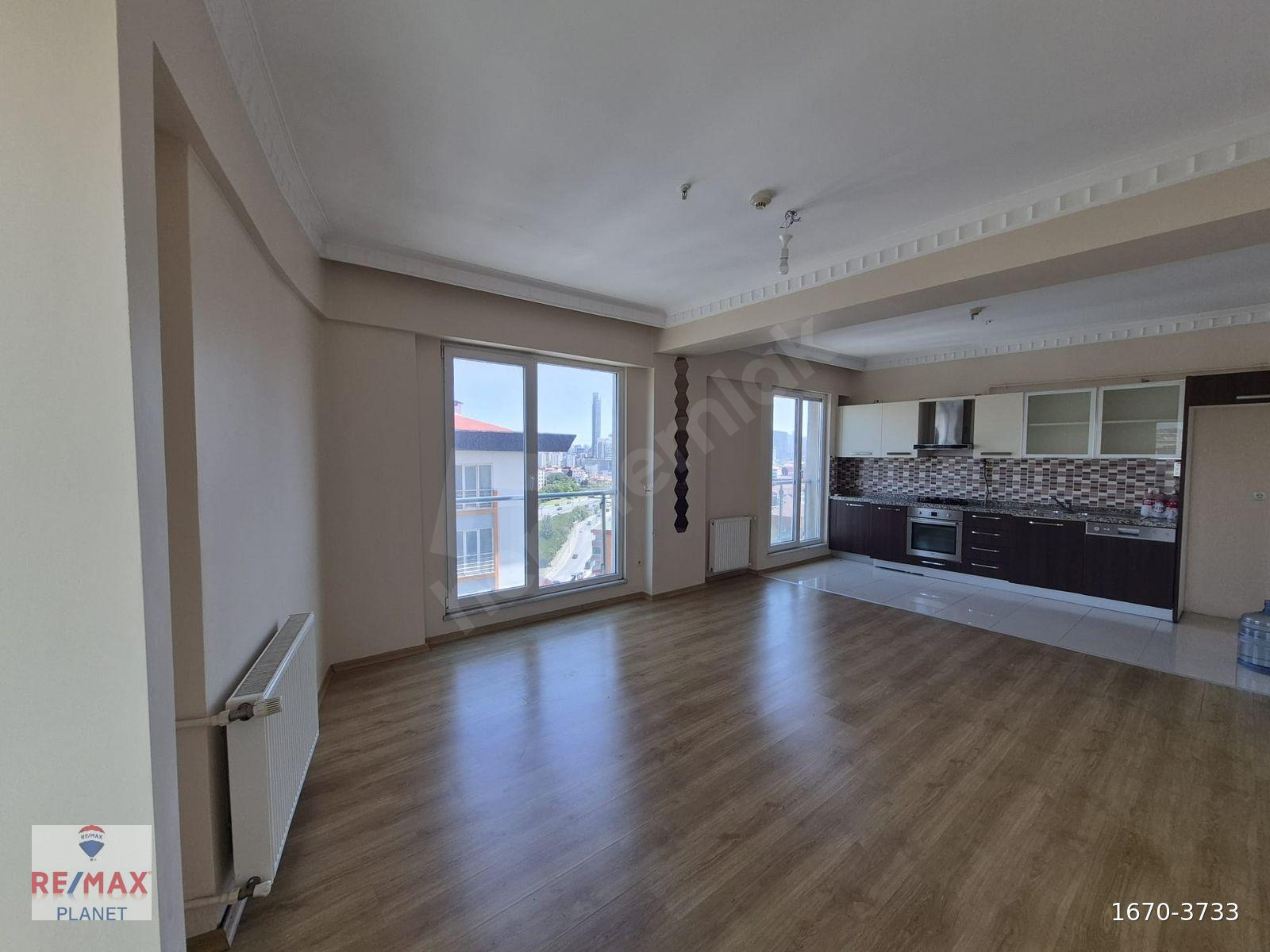 GOLD TOWER RESİDENCE'TA MANZARALI, GÜVENLİKLİ, KİRALIK 2+1 DAİRE