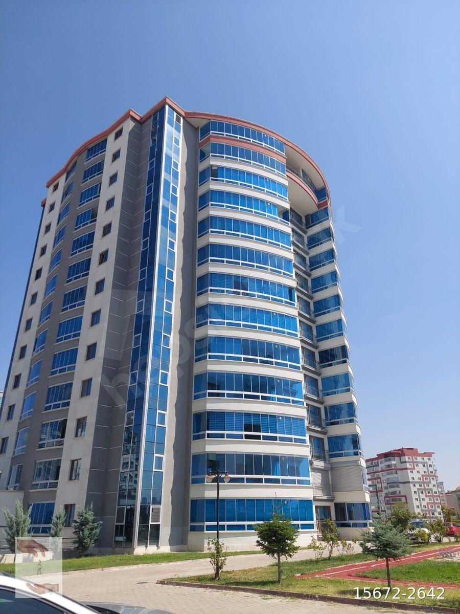 ÖĞRETMEN EMLAK'TAN ÇAKIRLAR MAH'NİN GÖZDE SİTESİNDE FULL YAPILI 4+1 DAİREMİZ SATILIK
