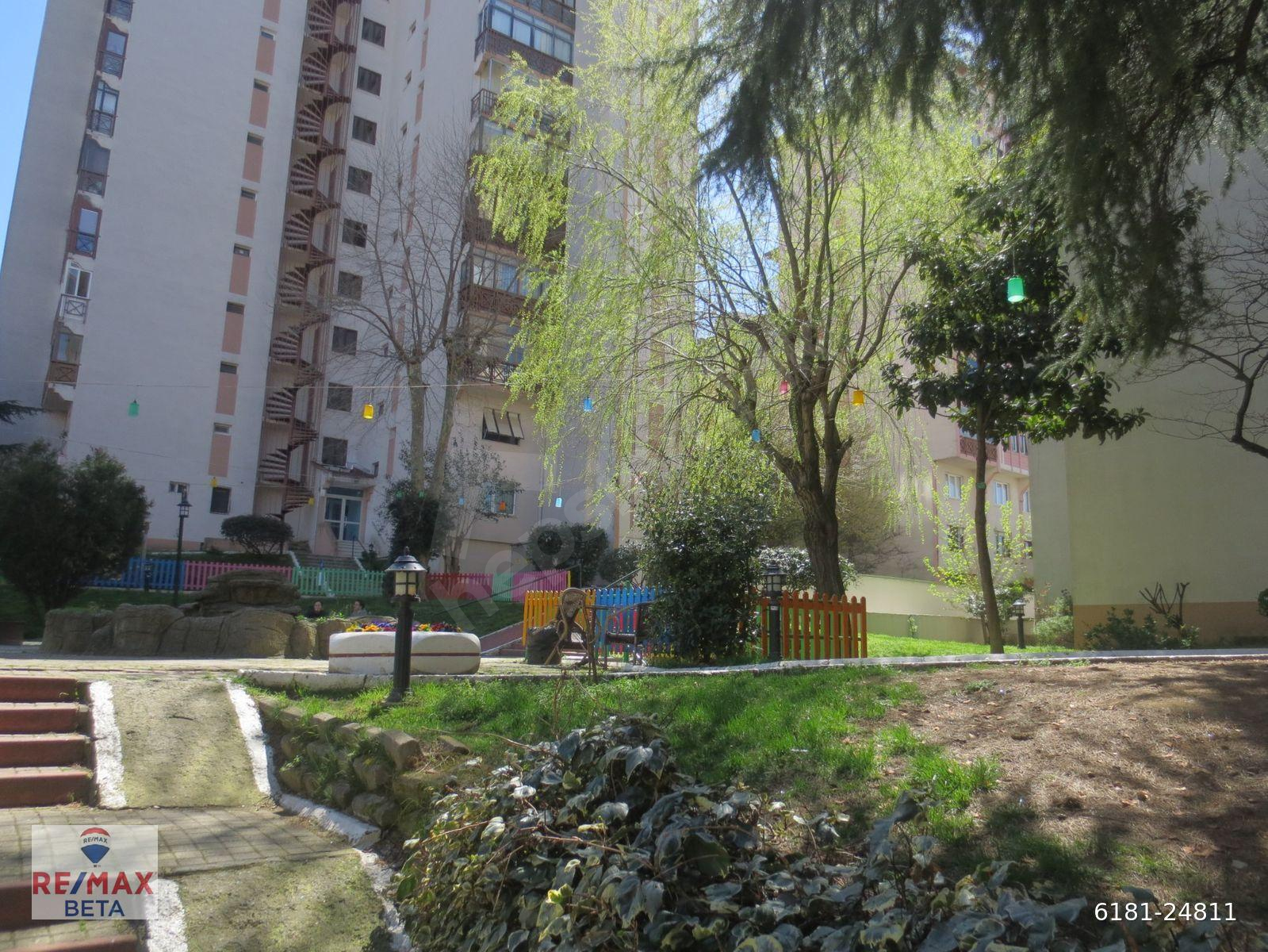 Ataşehir Merkez Yenilenmiş Şık ve Temiz Satılık 3+1