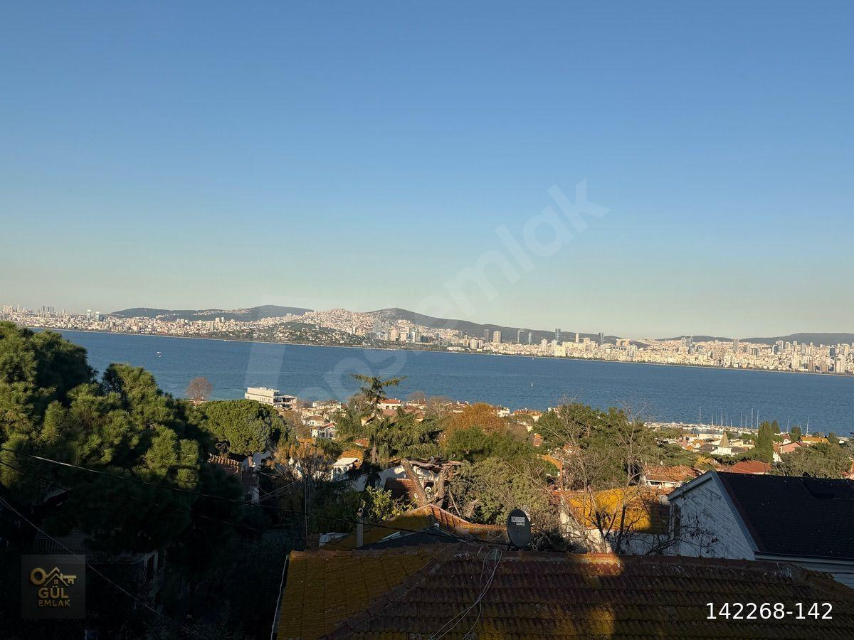 Büyükada Satılık 5+2 Dublex*