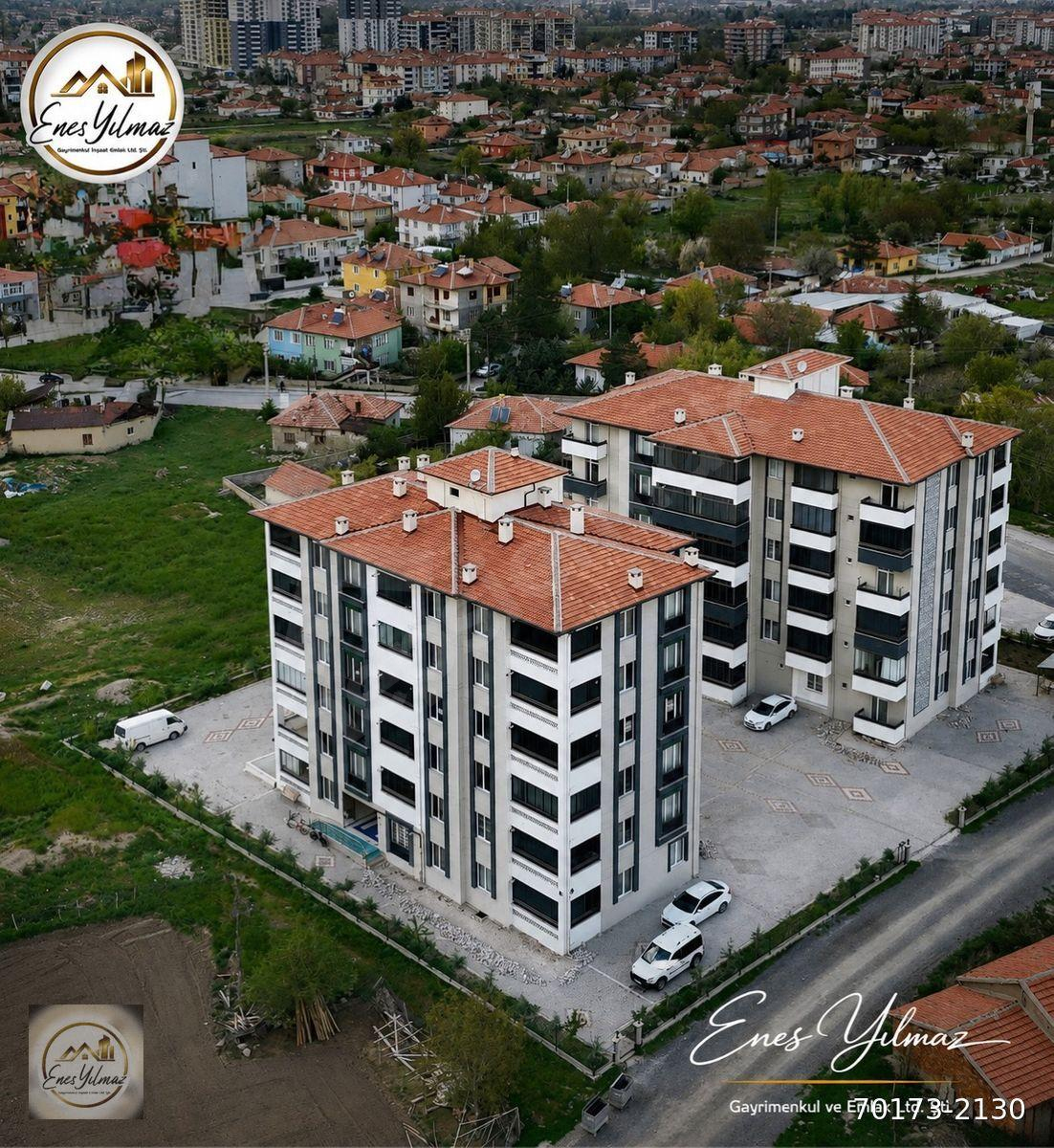 ÜÇGÖZ MAHALLESİ MERKEZE YAKIN LOKASYONDA SATILIK 2+1 DAİRE