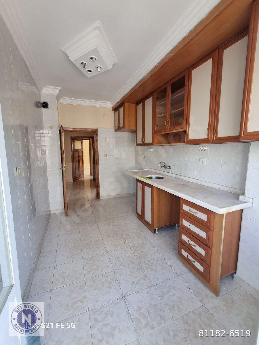 NETWORLD den MENDERES MAH de SİTE İÇİ 3+1 SATILIK DAİRE