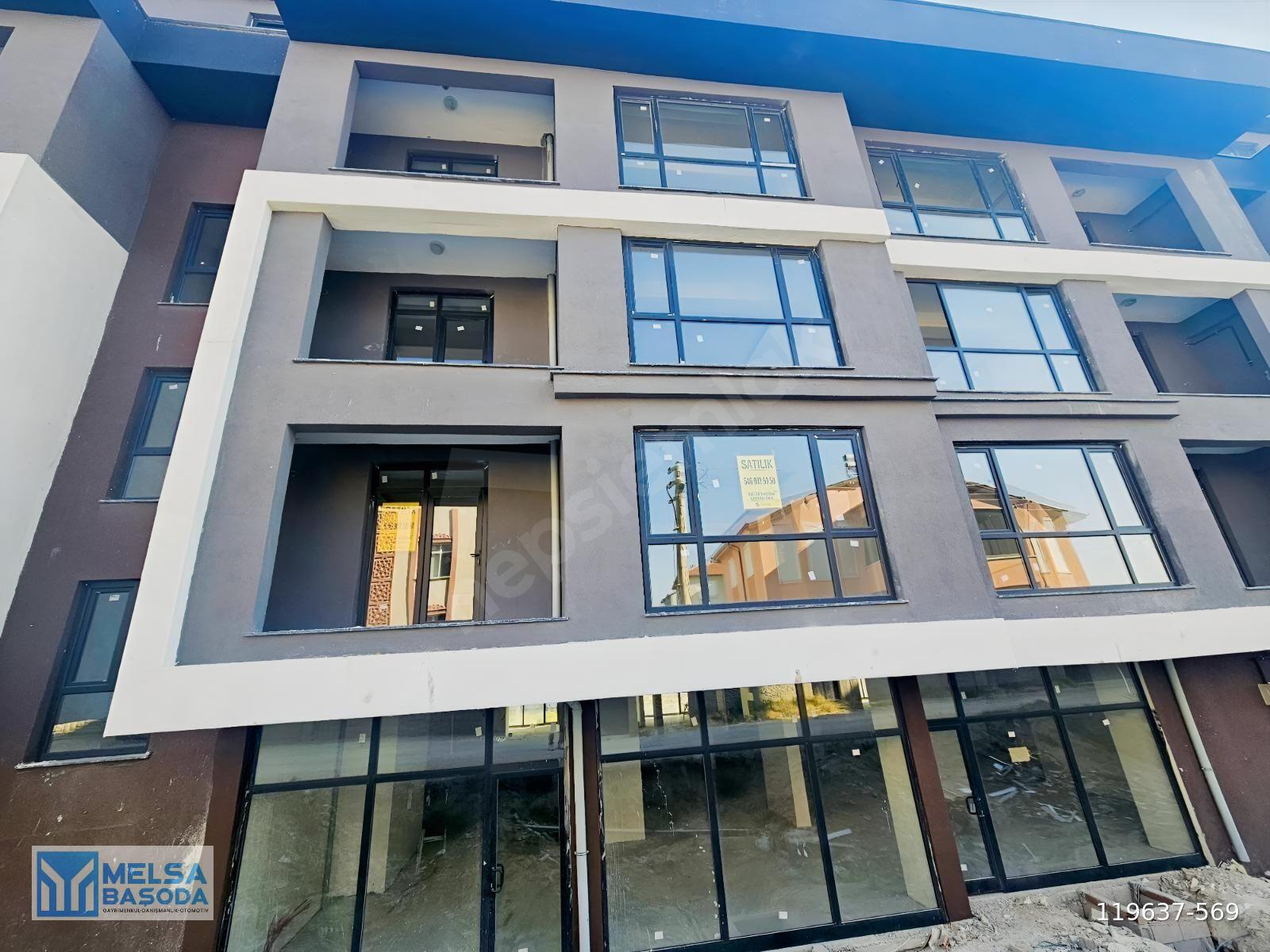 CİHANBEYLİ MERKEZDE HASTANE KARŞISINDA SATILIK 3+1 ARAKAT DAİRE