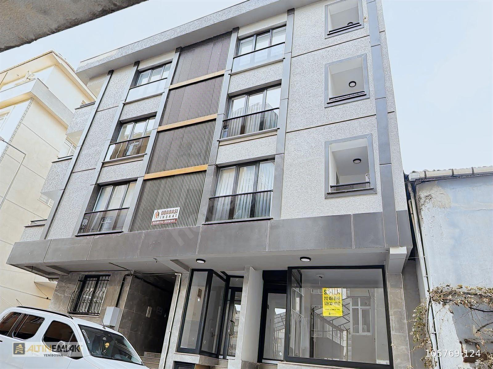 YENİBOSNA FEVZİÇAKMAK MAHLLESİ'NDE 3+1 ÇİFT BANYOLU GENİŞ DAIRE