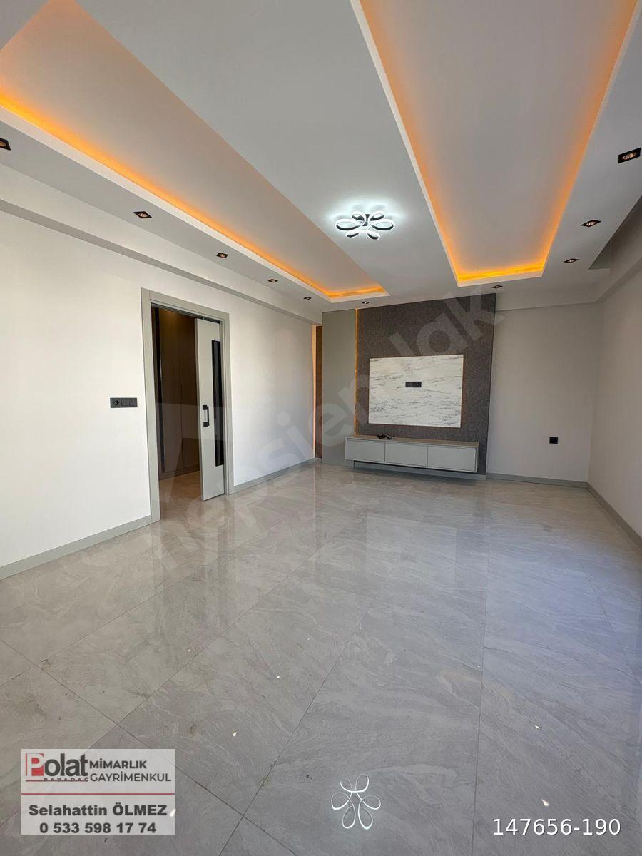 ŞEMİKLERDE LÜKS EBEVEYN BANYOLU 2+1 LÜKS DAİRELER
