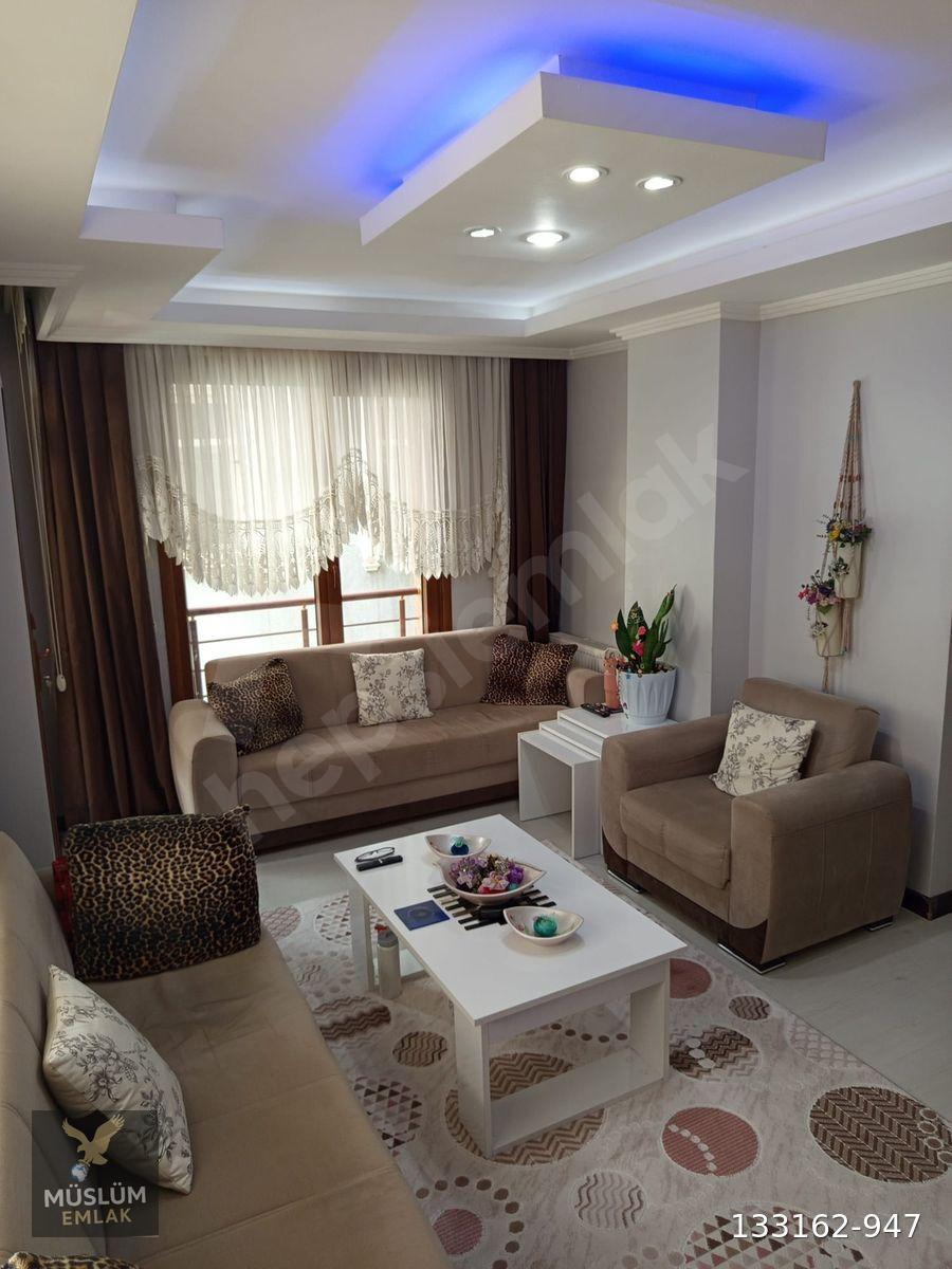 AVCILAR MERKEZDE METROBÜSE 5 DK YENİ BİNADA 2+1 KELEPİR ACİL