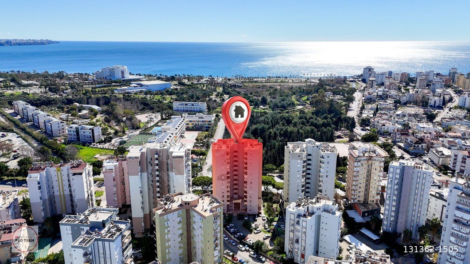 *KONYAALTI'DA MİGROS AVM KARŞISI SİTE İÇİ ÇOK GENİŞ 4+1 DAİRE*