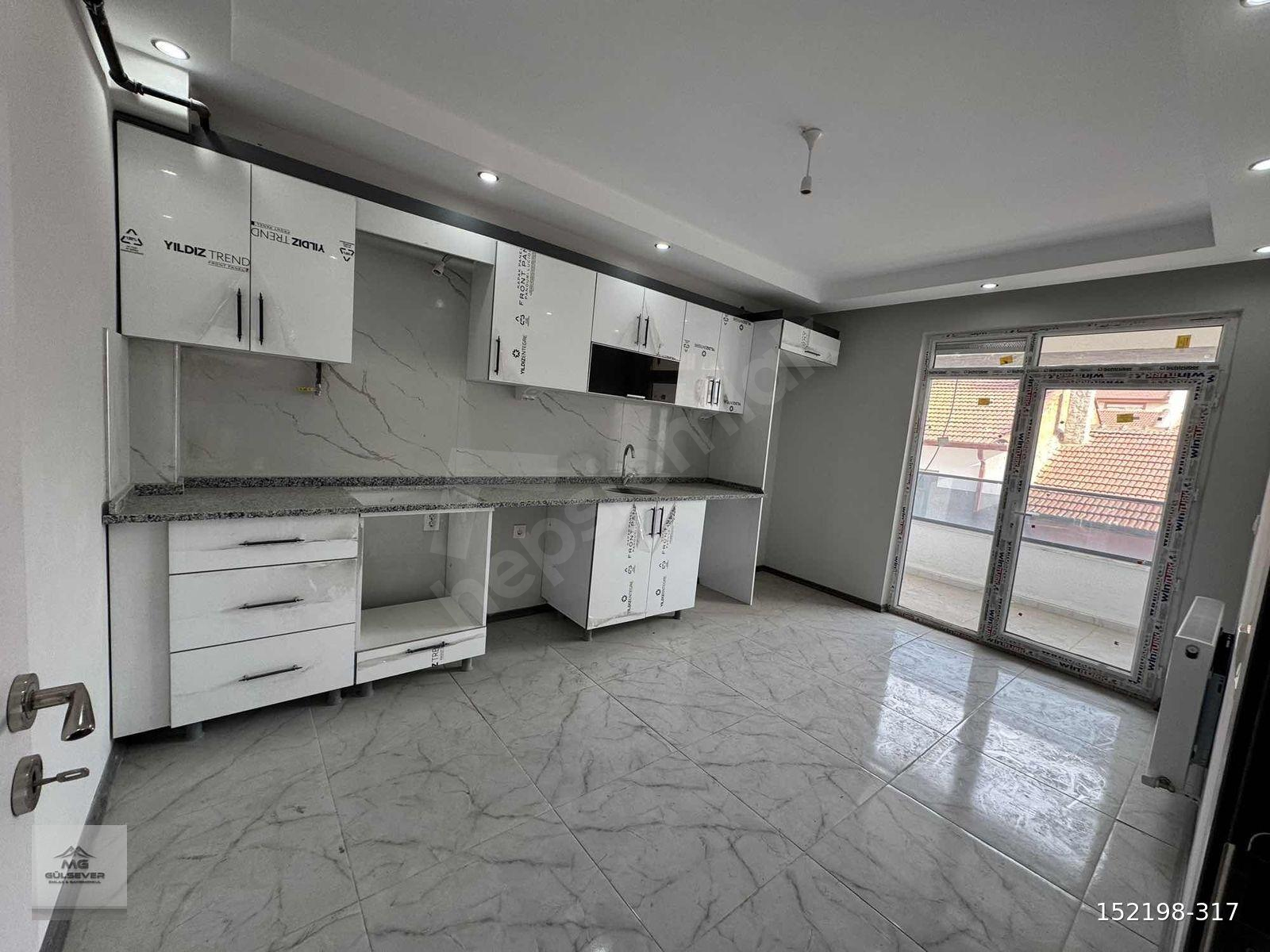 71 EVLER MAH.ERTAŞ CAD.ALTI ÖZEL GARAJLI SATILIK 3+1 DAİRE